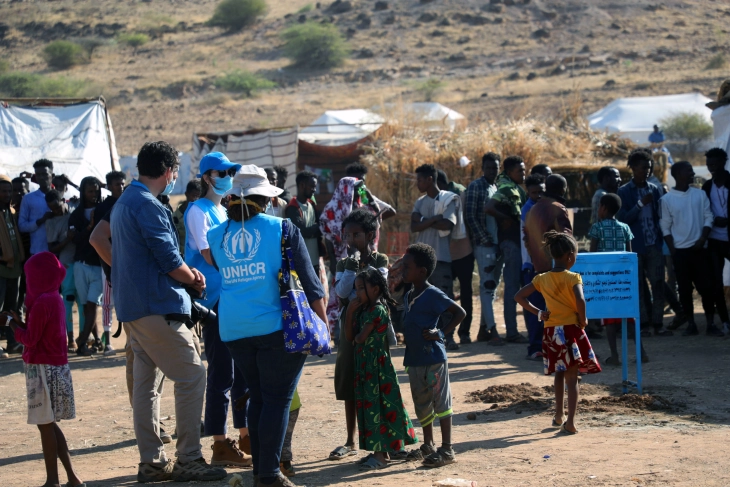 UNHCR: Për shkak të konfliktit në Sudan janë zhvendosur mbi katër milionë persona