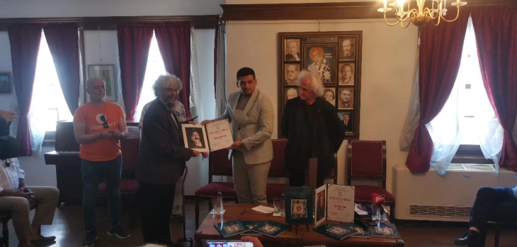 Laureate and Macedonian studies scholar Victor Friedman receives World Prize of Humanism