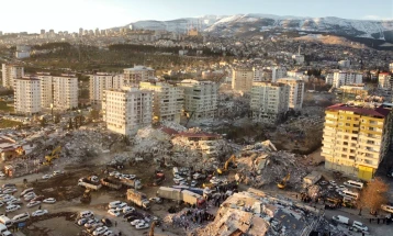 Штетата од земјотресите во Турција изнесува 37 милијарди долари