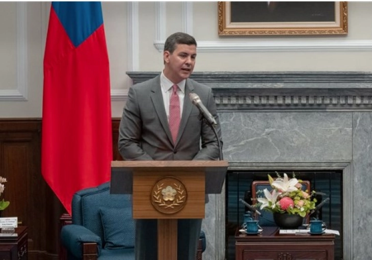 Новиот претседател на Парагвај, Сантијаго Пења, на својата инаугурација ги потврди блиските врски со Тајван