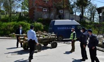 Приведен дрвокрадец во Општина Чашка, дрвата и тракторот одземени