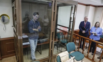 Московскиот суд му го продолжи притворот на новинарот на Волстрит журнал, Гершкович
