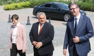 Вучиќ: Орбан „условно“ зборуваше за причината за војна во случај гасоводот да биде саботиран