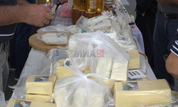 Фестивал на млекото во Прилеп: Млечната криза е долгогодишна, мора да се поддржат малите производители и стопанства