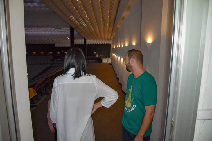 Костадиновска-Стојчевска: Сo 19 милиони денари ќе се реконструира и санира киносалата во Валандово