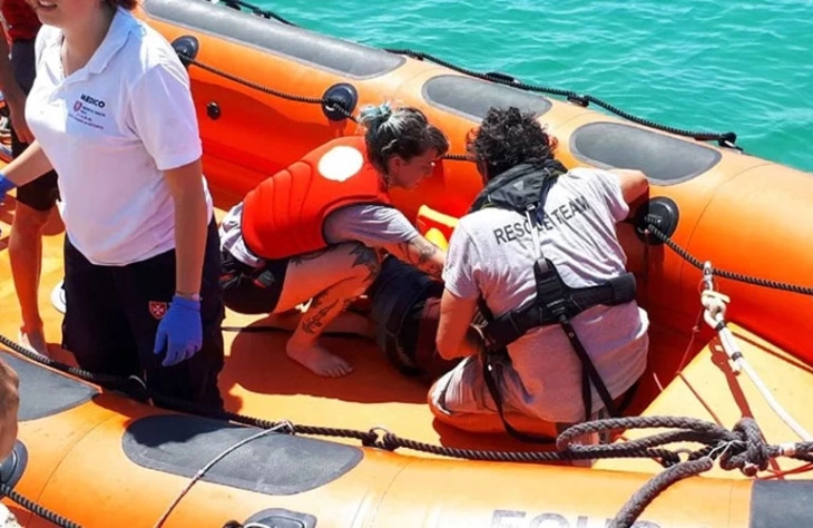 Над 200 мигранти спасени кај островите во Егејското Море, еден е пронајден мртов