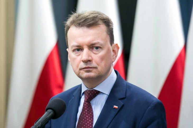 Полскиот министер за одбрана одобри договори за набавка на воена опрема