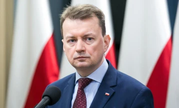 Полскиот министер за одбрана одобри договори за набавка на воена опрема