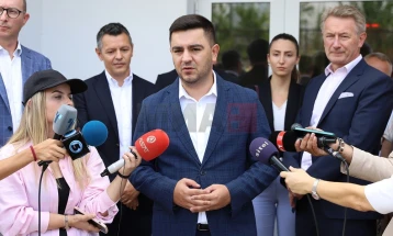 Bekteshi: Së shpejti masa të reja për kategoritë e cenueshme të qytetarëve