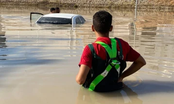 BE-ja paralajmëron dërgim të ndihmës shtesë për rajonet e përmbytura në Libi