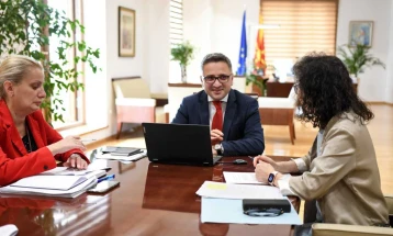 Средба Бесими-Ју во рамки на Конференцијата на СЕФФ: Дискусиите важни за креирање политики кои добиваат поддршка од меѓународните финансиски институции