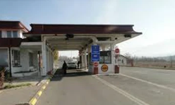 Во прекин сообраќајот Битола - Граничен премин Меџитлија, поради сообраќајка