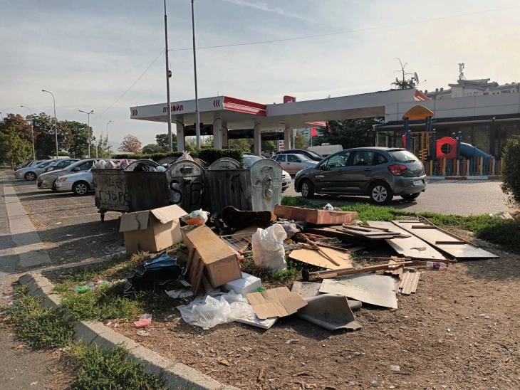 Отстранети дваесет диви депонии на неколку локации во Скопје