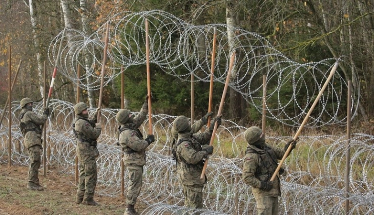 Полска ја повика ЕУ да ги затвори границите пред мигрантскиот бран