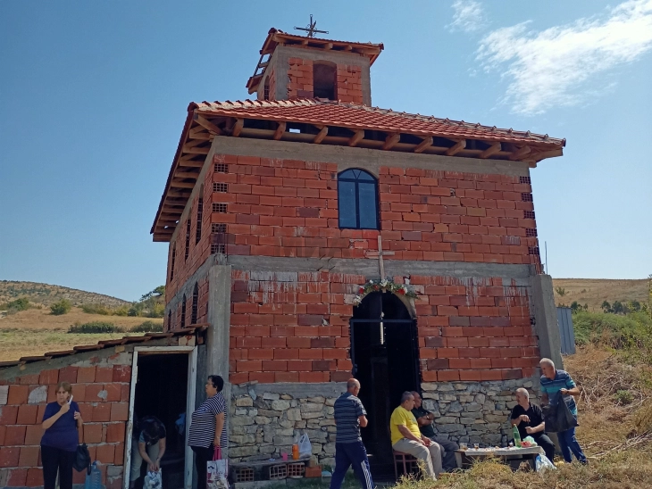 Во велешко Долно Оризари се обновува црква од 14 век „Рождество на Пресвета Богородица“