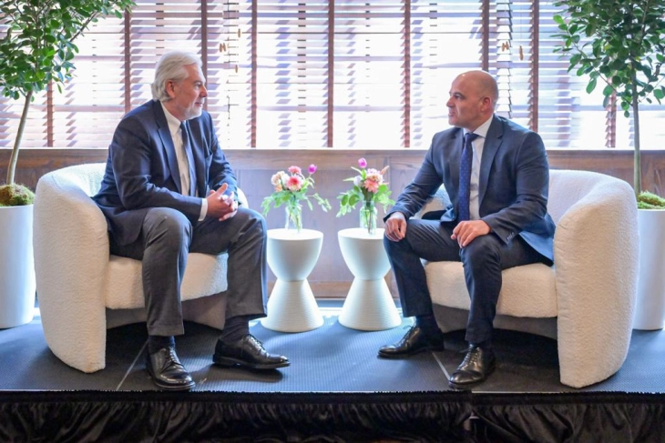 PM Kovachevski meets Philip Morris CEO Olczak
