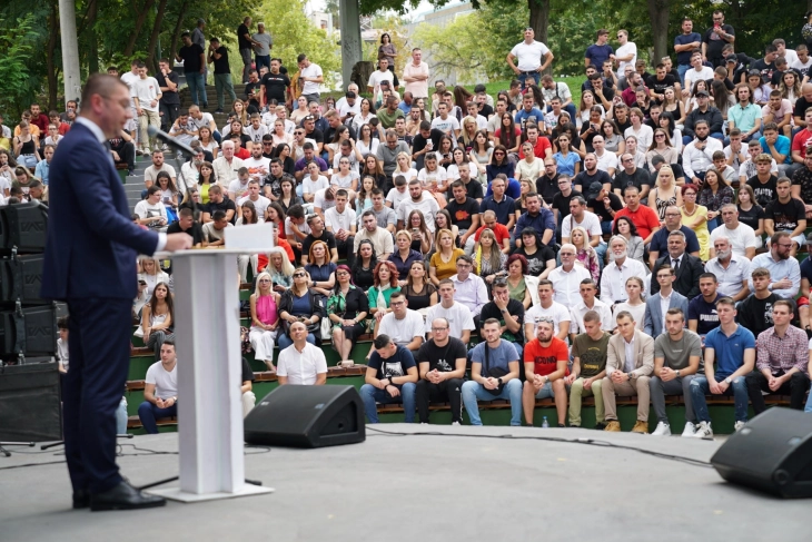 Мицкоски во обраќањето на УМС на ВМРО-ДПМНЕ: Ние географски сме во Европа, но со власт како од Африка