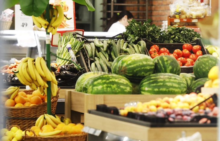НВО: Oстатоци од пестициди во две третини од неорганските зеленчук и овошје  