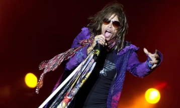 Steven Tyler's vocal injury sees rest of Aerosmith tour postponed