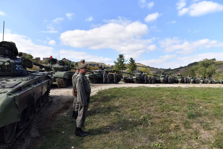 SHBA-ja e shqetësuar nga mobilizimi i madh ushtarak i Serbisë në kufirin me Kosovën, bënë thirrje që Beogradi t'i tërheqë forcat