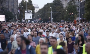 Во Белград се одржа 22-от протест Србија против насилството со прошетка до РТС и до Претседателлството на Вучиќ