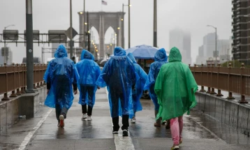 New Yorkers frustrated at lack of warning ahead of downpour