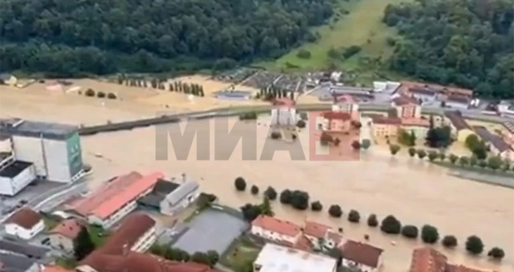Dëmet nga përmbytjet në Slloveni  në muajin gusht vlerësohen në 9,9 miliardë euro