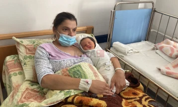 Се роди првото бебе во 2023 година во општина Зрновци