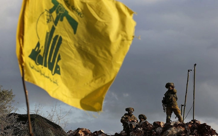 Hezbollah claims responsibility for rocket fire into northern Israel