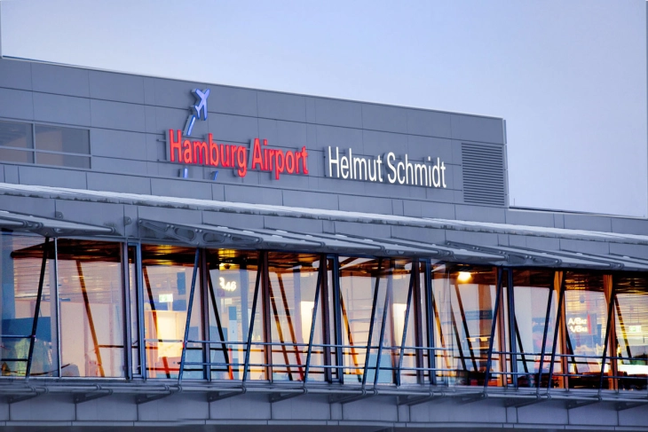 Прекинати сите летови на аеродромот во Хамбург поради закана од напад на авионот што пристигна од Техеран