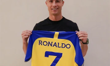 Кристијано Роналдо сака да го продолжи договорот со Ал-Наср до 2027 година