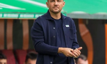 Augsburg and coach Enrico Maaßen part ways