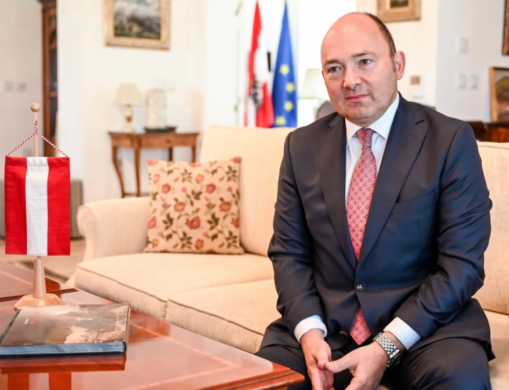 Ambasadori austriak Pamer: Për Maqedoninë e Veriut propozojmë integrim të përshpejtuar për anëtarësim në faza para mbylljes së të gjithë kapitujve