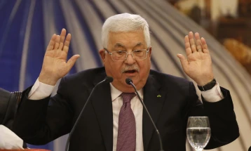 Медиуми: Палестинскиот претседател Абас одби да разговара со Бајден