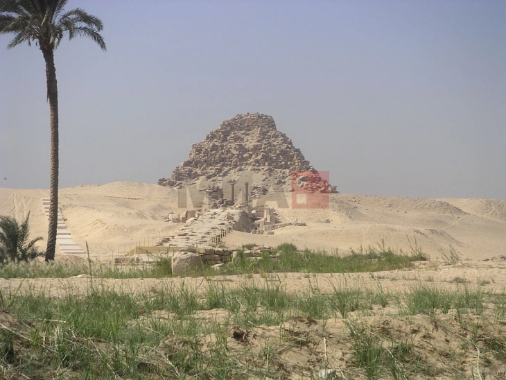 Расчистен таен премин во пирамидата на Сахура