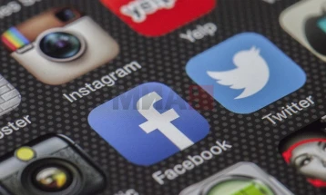 Истражување „Онлајн вознемирување на социјалните медиуми“: Две третини од девојките се соочуваат со сексуално вознемирување на социјалните мрежи
