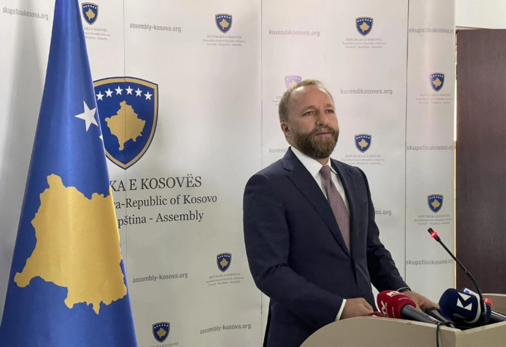 Opozita kosovare kërkon nga Kurti që të tregojë kërkesat e emisarëve perëndimorë