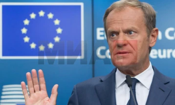 Tusk: Vij në Bruksel me detyrë për ta rikthyer pozicionin e Polonisë në BE