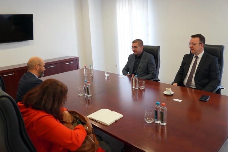 Средба на лидерот на ВМРО-ДПМНЕ Мицкоски со словенечкиот амбасадор Грегор Прескер
