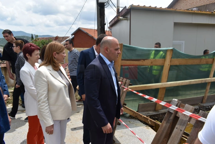 Kovaçevski në Dojran në fillim të rehabilitimit dhe rikonstruktimit të sistemit kolektor dhe stacionit të ri pastrues