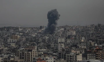 Ел-Калут: Бегалскиот камп Џабалија во Газа е целосно уништен во израелските бомбардирања