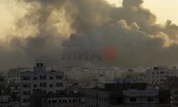 Израелска војска тврди дека „елиминирала“ 130 терористи, опколен градот Газа