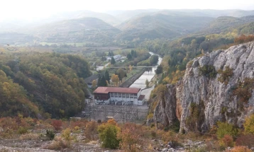 Nesër tetë orë pa rrymë në Dibër, Qendër Zhupë dhe në zonën e Rekës