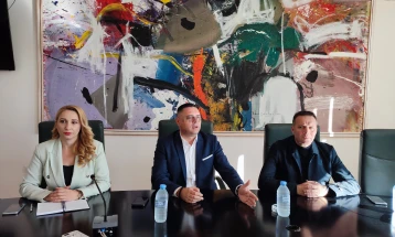 Синдикатот на „Еуроникел индустри“ доби поддршка од пратениците Колева и Јованчев и градоначалникот на Кавадарци 