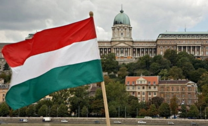 Унгарската влада повторно ја започнува програмата „Златна виза“