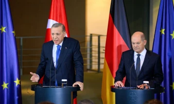 Scholz: Dialogue with Erdoğan vital in 'difficult moments'