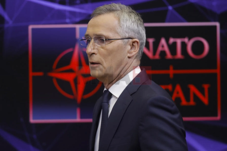 Stoltenberg sot në takime me Osmanin dhe Kurtin në Prishtinë