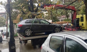 Санкции за 225 непрописно паркирани возила за една недела во општина Центар