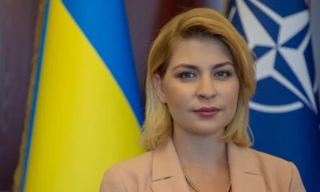 Украинската вицепремиерка Стефанишина предупредува од замор од војна