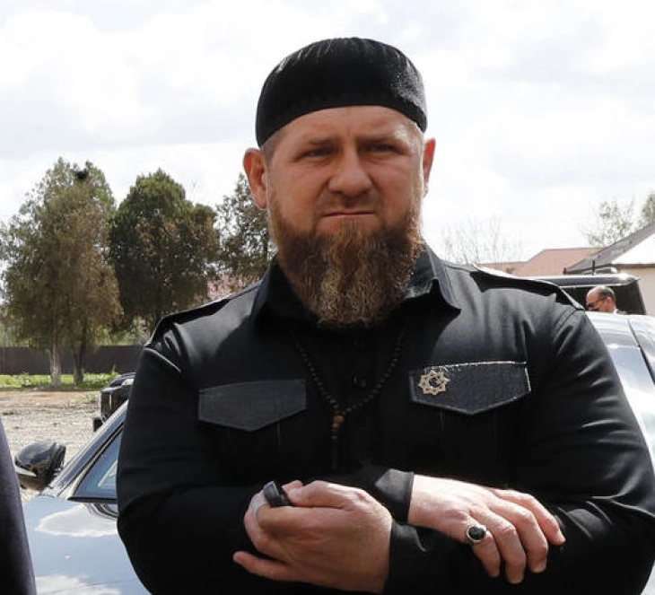 Kadirov: Edhe 3.000 luftëtarë të Çeçenisë të gatshëm të shkojnë në Ukrainë
